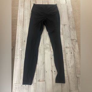 Lululemon align leggings size 6, 28”